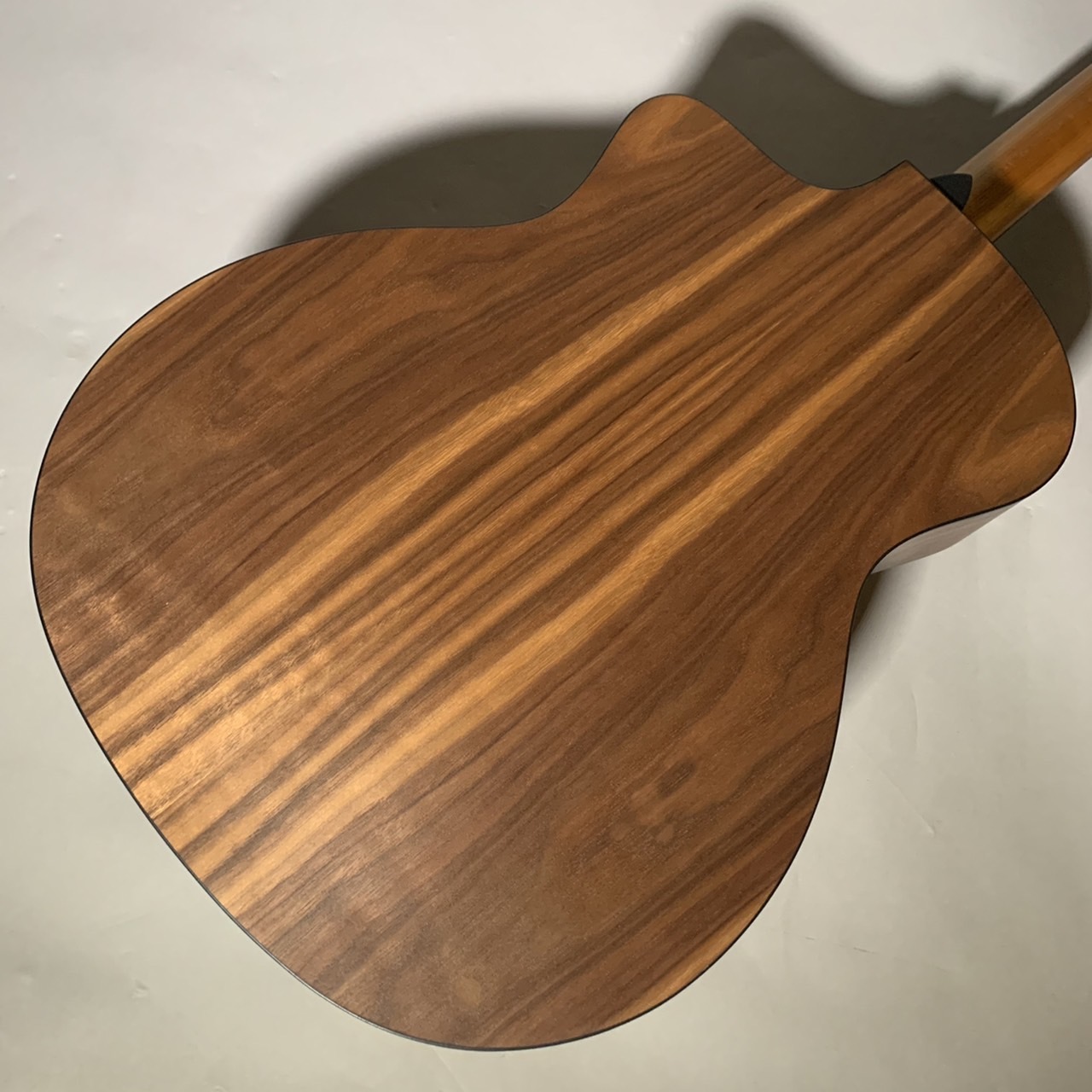 Taylor 114ce-Walnut 【現物画像 / 1本限りの特別価格！】（新品/送料