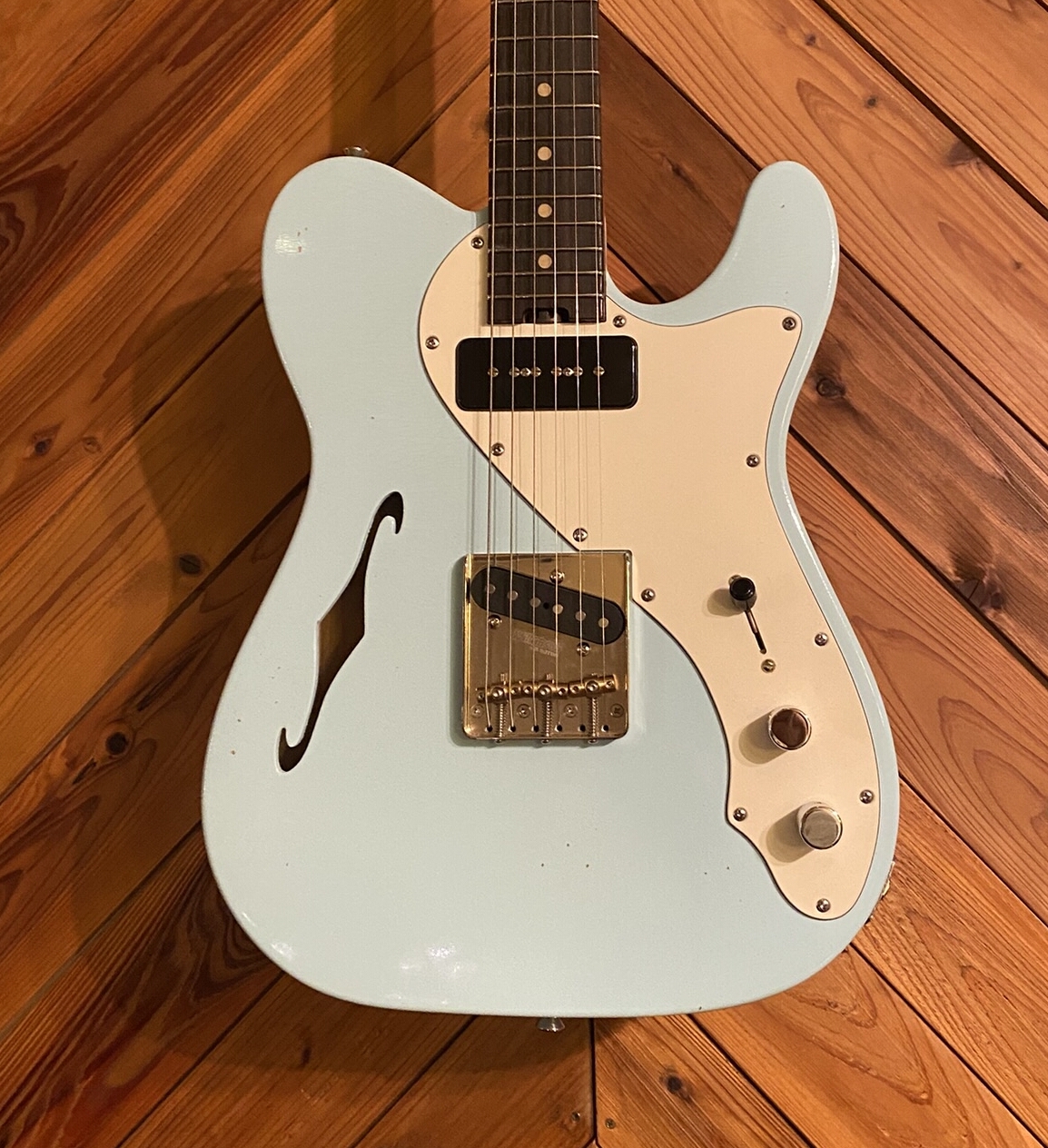 infinite Trad Fullsize T Hollow Light Aged Sonic Blue（中古