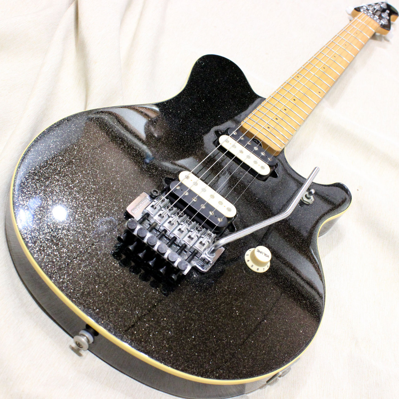 MUSIC MAN AXIS EX Black Sparkle ミュージックマン アクシス EX 