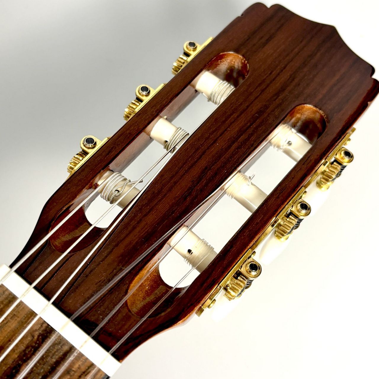 ARIA 303SC クラシックギター 640mm ソフトケース付き 松単板／ローズ