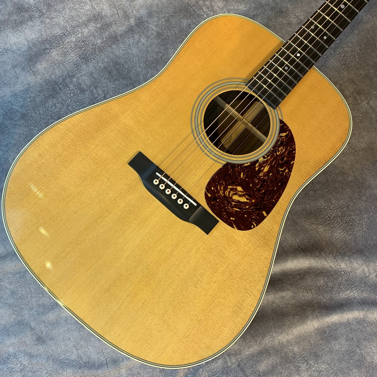 Martin D-28 CTM