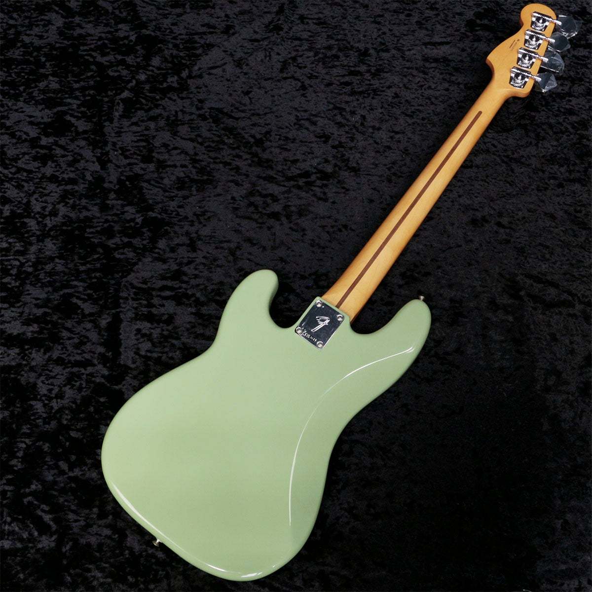 Fender Player II Precision Bass Maple Fingerboard Birch Green