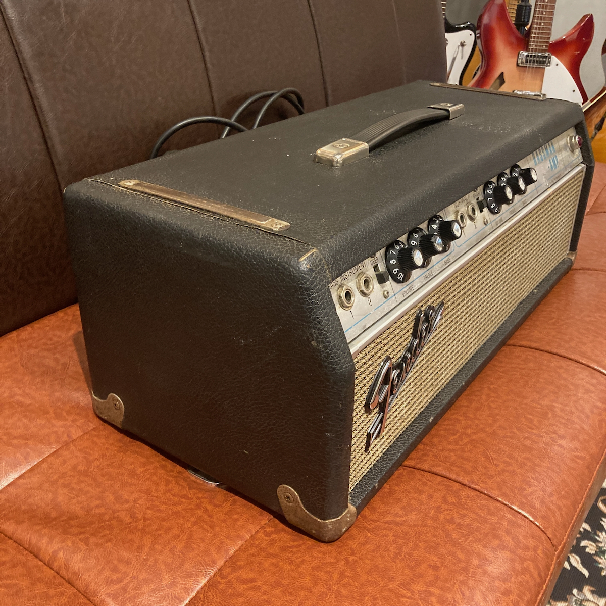 Fender 1968 Bassman Head Silver Face / Drip Edge / Black Line