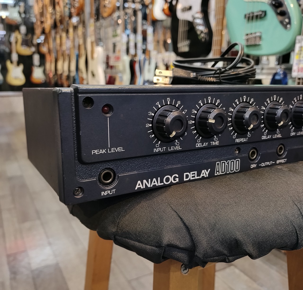 Maxon アナログディレイ AD100 訳あり Maxon アナログディレイ AD100 訳あり Maxon アナログディレイ AD100