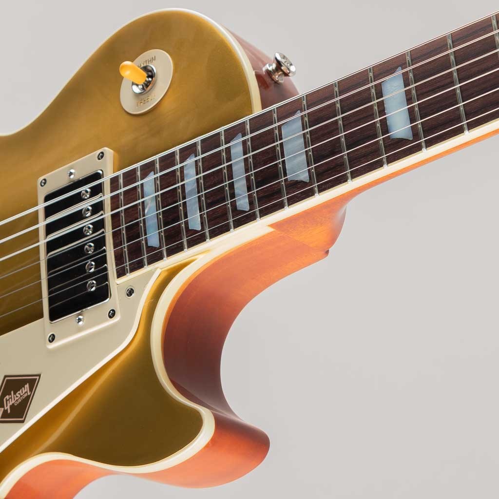 357ビーズ　専用です！　シェブロン　レッド　ルイジ・カッテランのエルボー型！ Gibson 1968 Les Paul Custom Reissue 5A Quilt Top Gloss (Fire