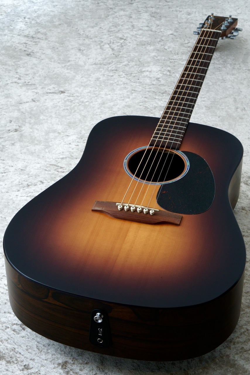 Martin D-X2E Ziricote Burst #3051936【エレアコ】（新品）【楽器検索