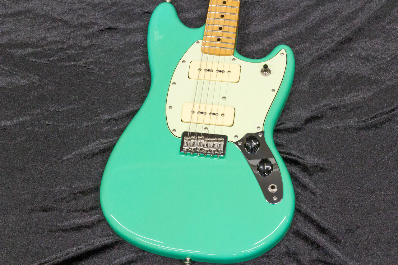 Fender Player Mustang 90 Maple Fingerboard Seafoam Green