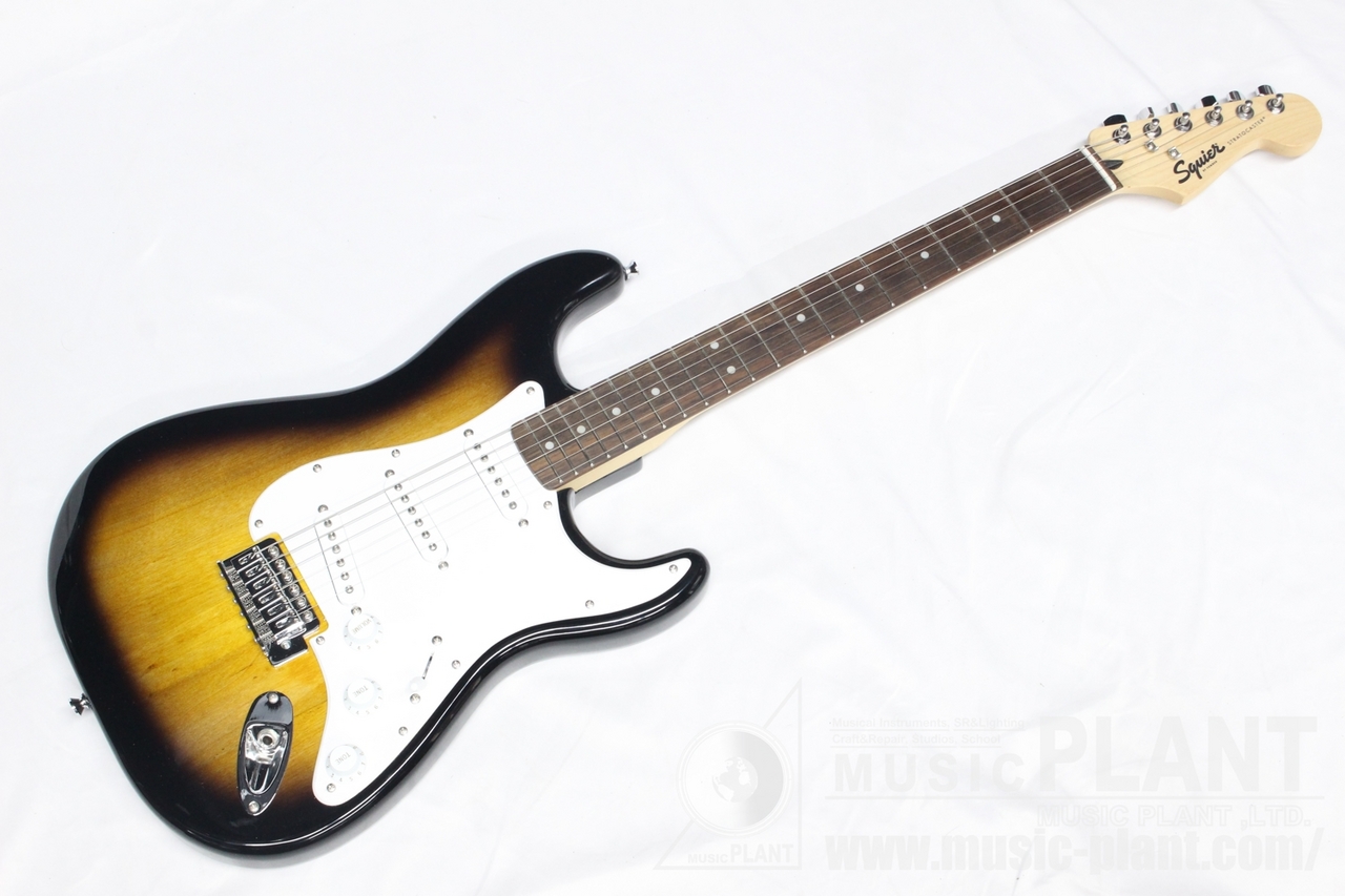 Squier by Fender 2020 Bullet Stratocaster Laurel Fingerboard 2tone