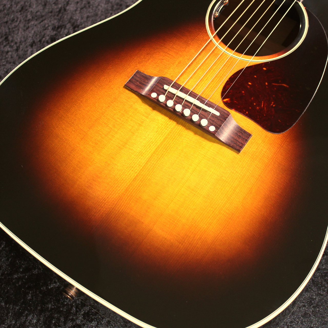 TAKE『当たり個体』　Gibson J-45 　2026年製　ケース付 Gibson 【2026年製】【重低音◎個体】J-45 Standard with HiFi DNA