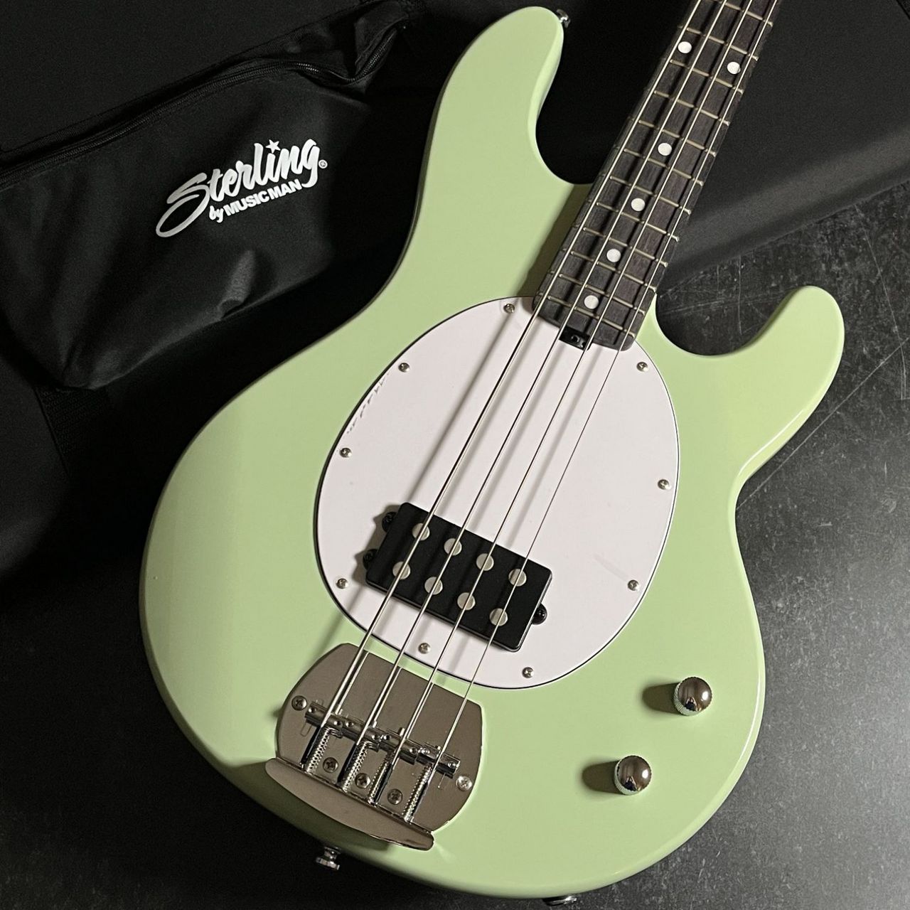 ミュージック Man RAYS Sterling by MUSIC MAN SUB STINGRAY RAY2-A1 Misty Green 【現物写真