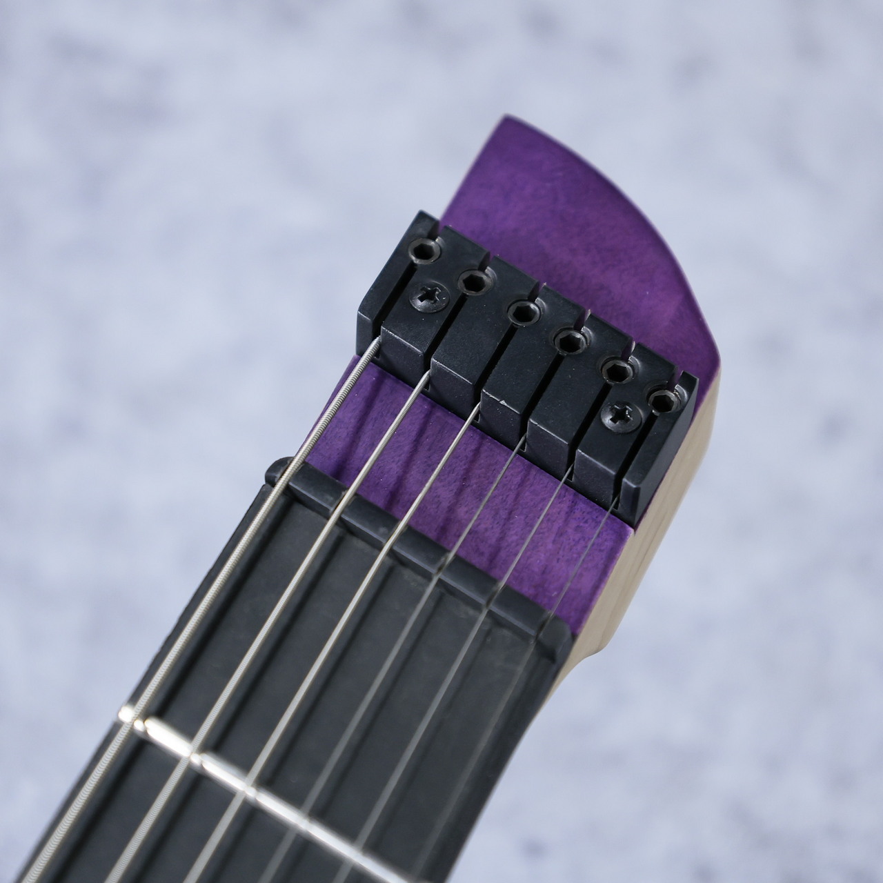 Legator G6FSS 「MAGENTA 」 人気の ヘッドレスモデル（新品）【楽器