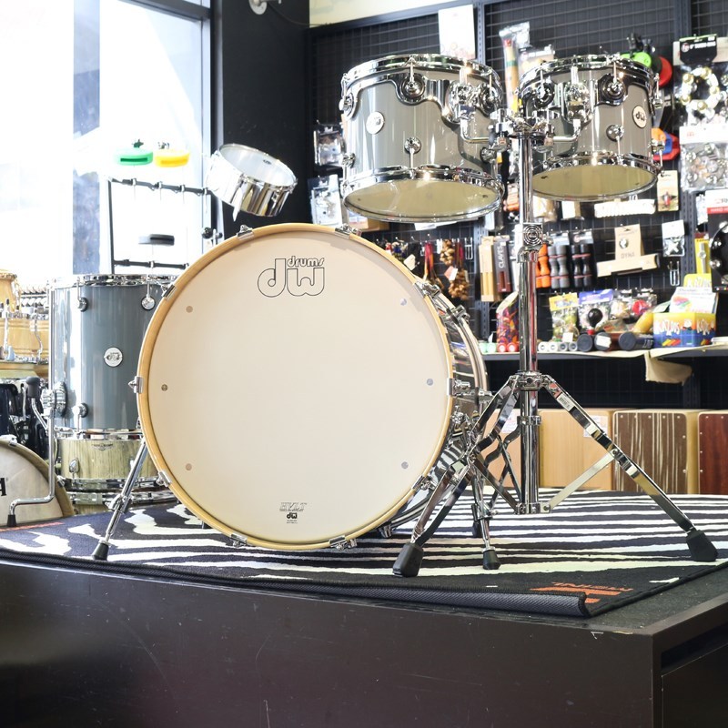 dw 値下げしました！DESIGN SERIES 4pc Drum Kit [22BD，16FT，10&12TT 