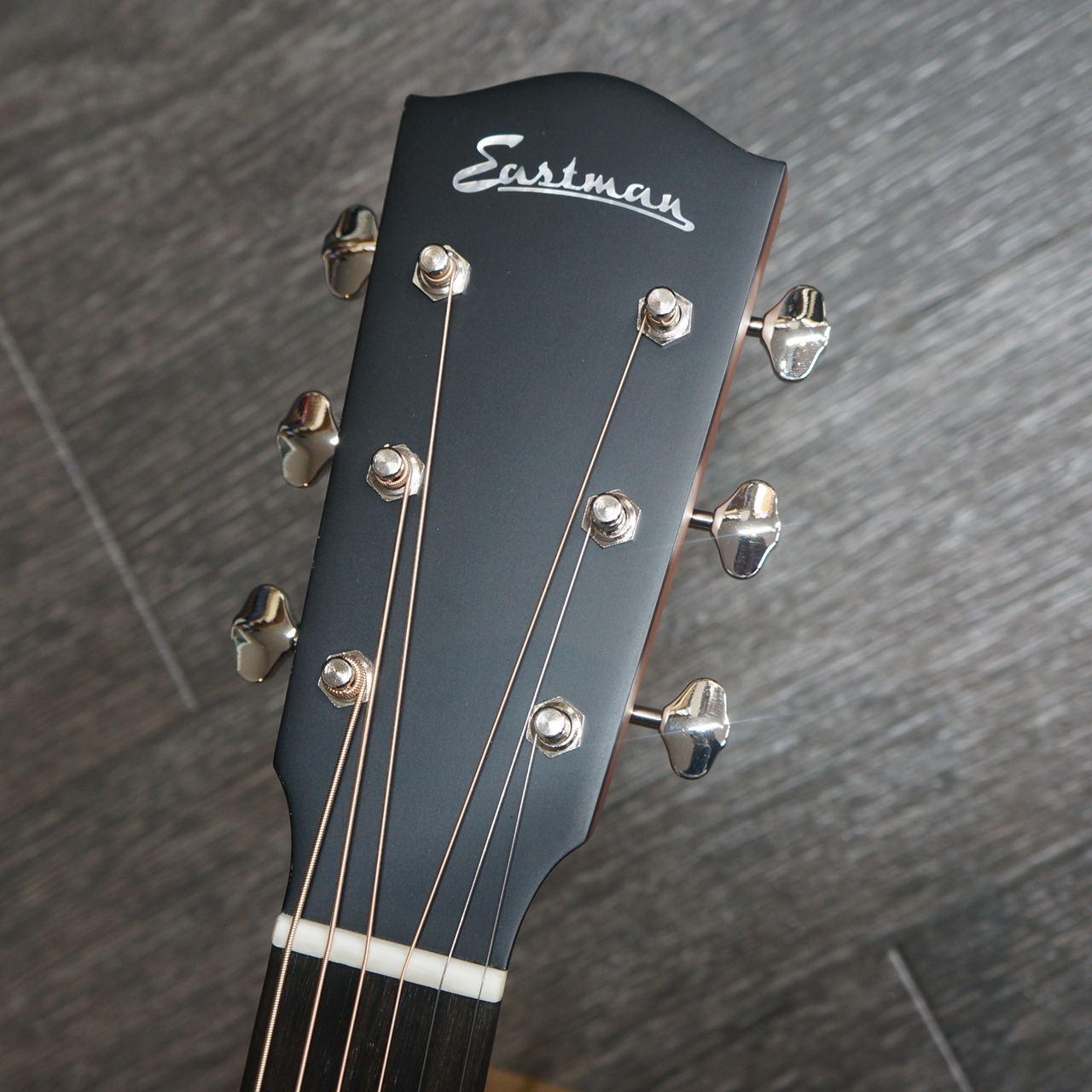 Eastman E1-00SS-DLX-SB（新品）【楽器検索デジマート】