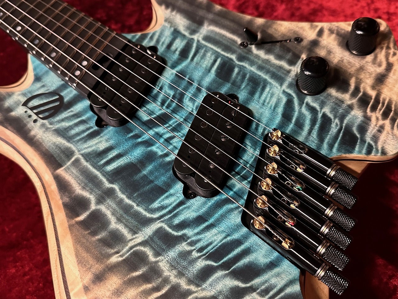 overload custom guitars ヘッドレス ギター 7弦 overload custom guitars ヘッドレス ギター 7弦