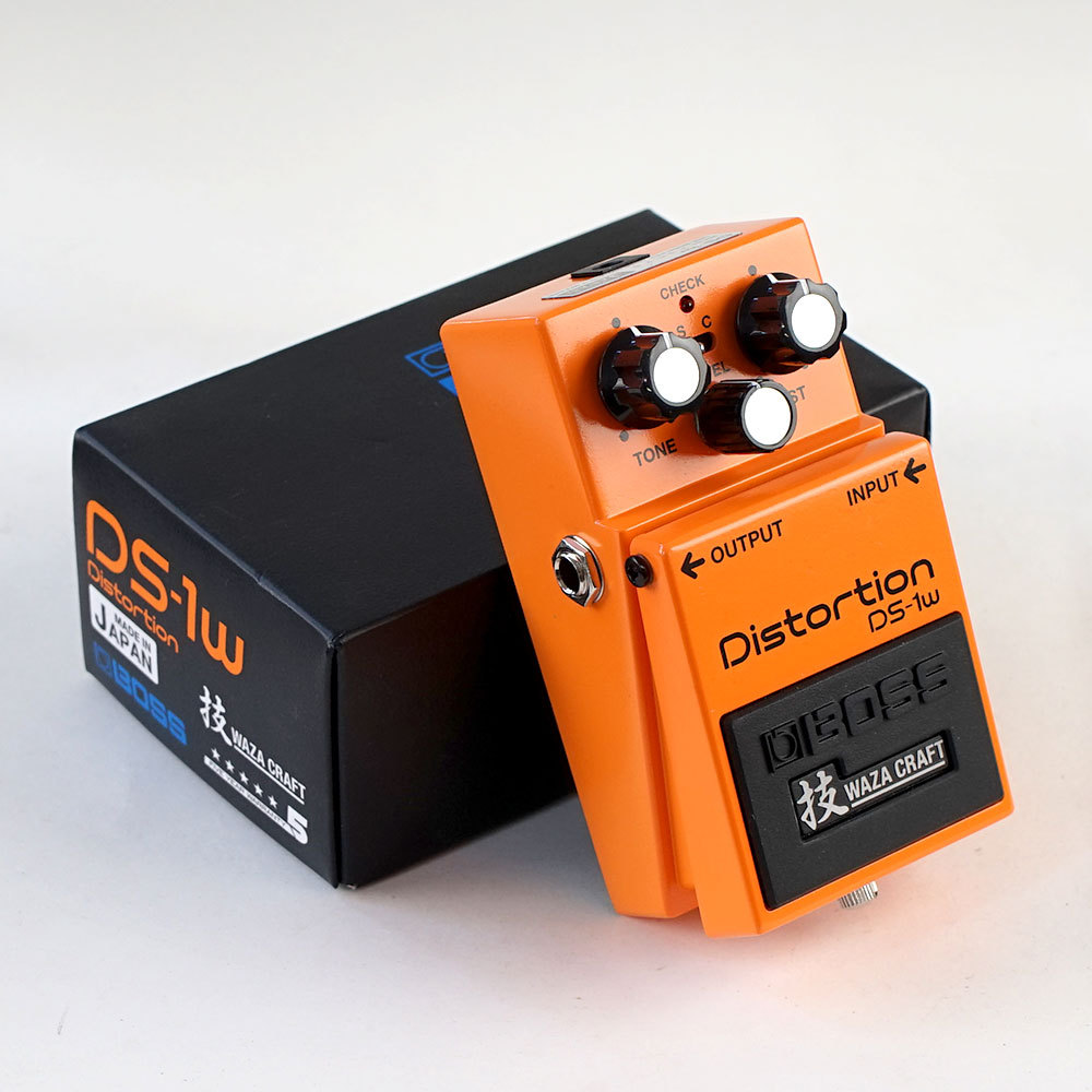 BOSS DS-1W 中古 Waza Craft ディストーション BOSS DS-1W Waza Craft Distortion Effects Pedal Orange