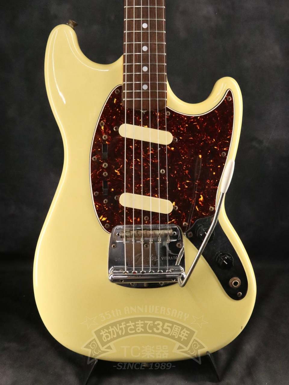 Fender USA Mustang ヴィンテージホワイト　フェンダームスタング Fender フェンダー American Performer Mustang Vintage White【USA