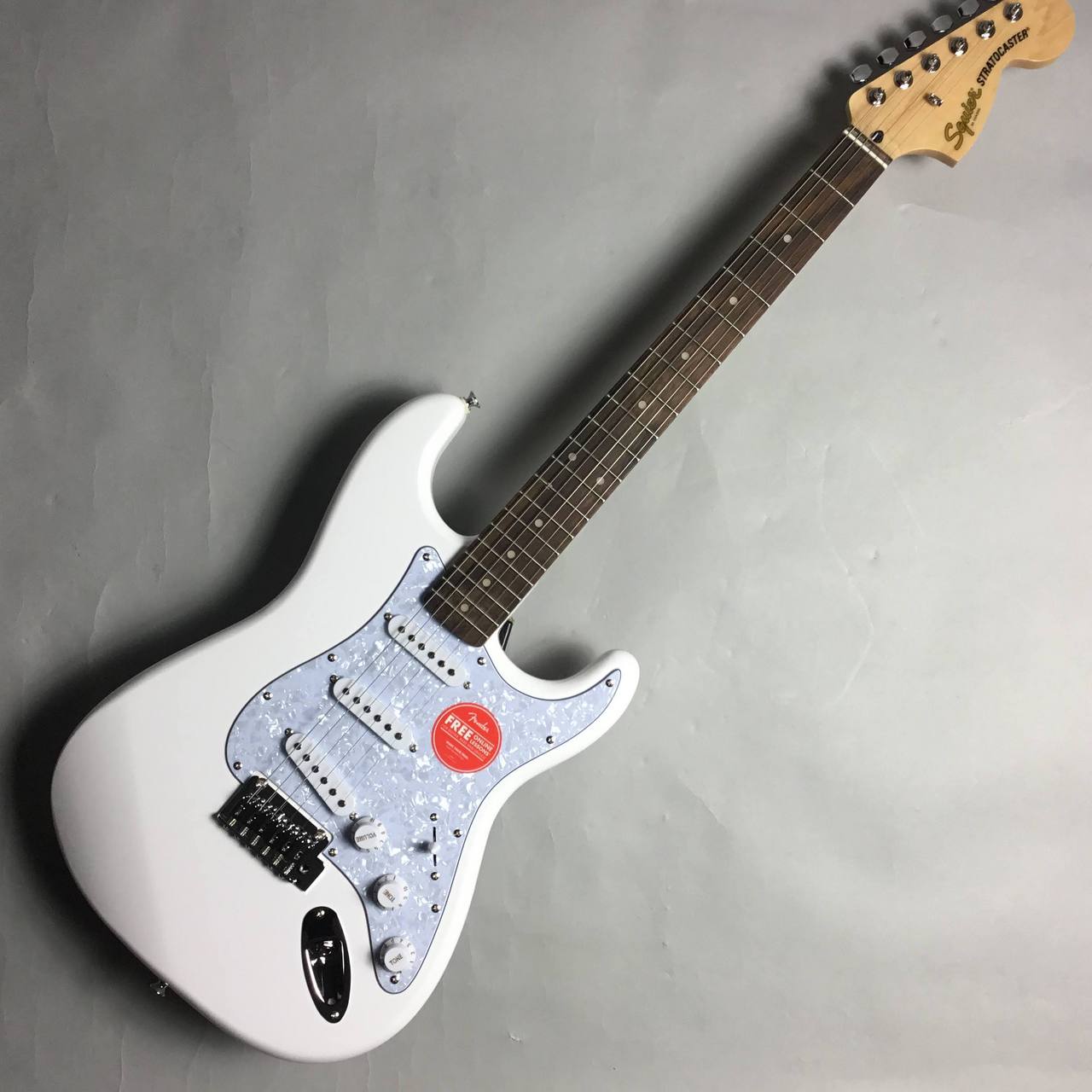 2022発売 Squier ベース 島村楽器限定モデル | www.chezmoiny.com