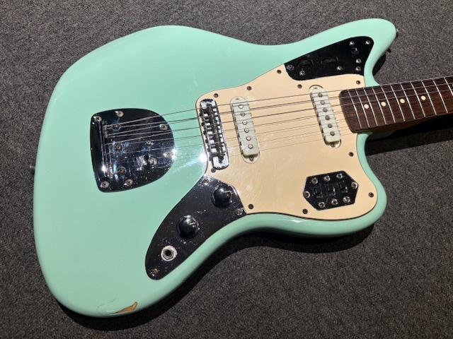 Squier by Fender Vintage Modified Jaguar（中古）【楽器検索デジマート】