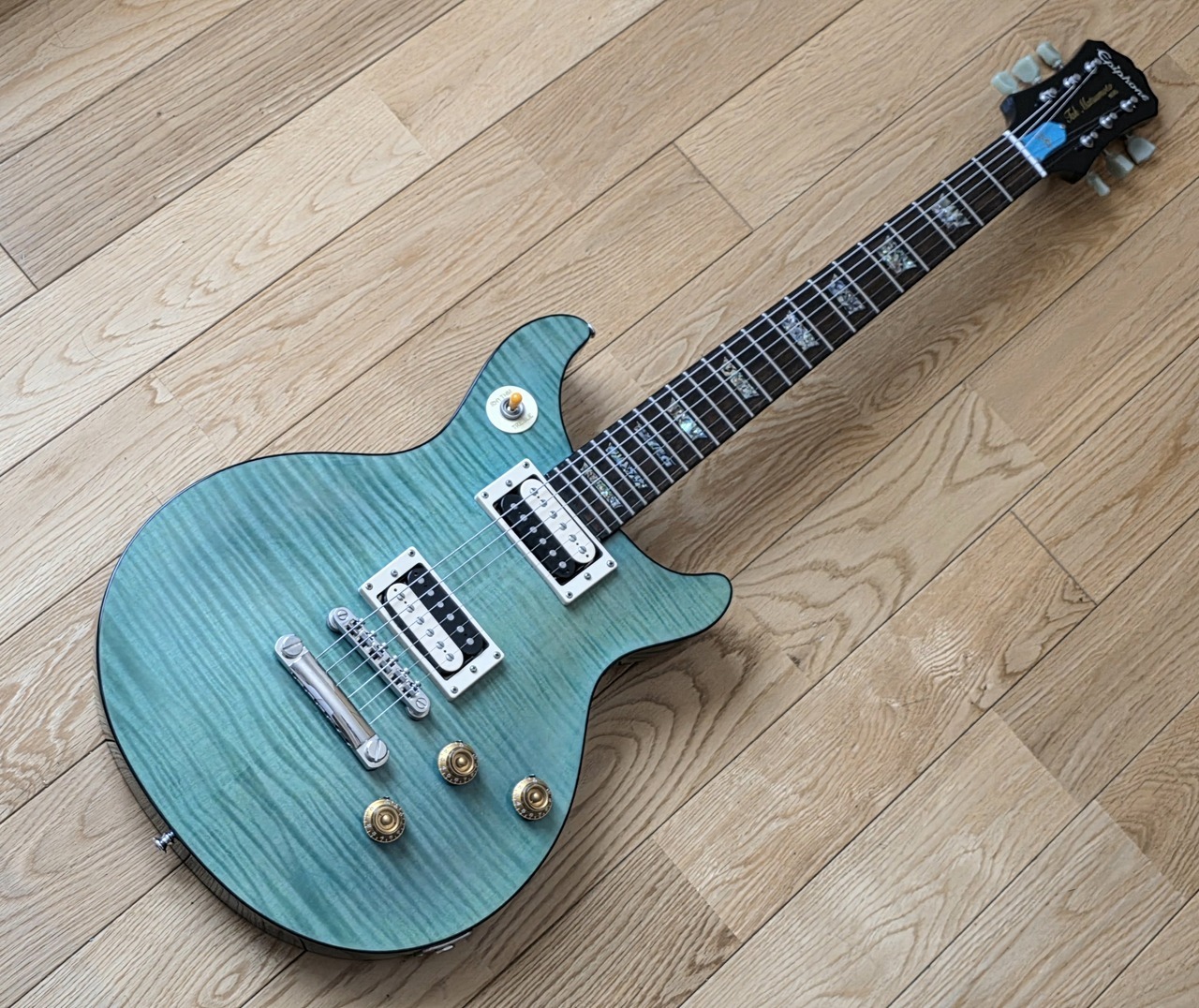 美品Epiphone / Tak Matsumoto DC Aqua Blue Epiphone TAK MATSUMOTO DC AQUA BLUE（中古）【楽器検索