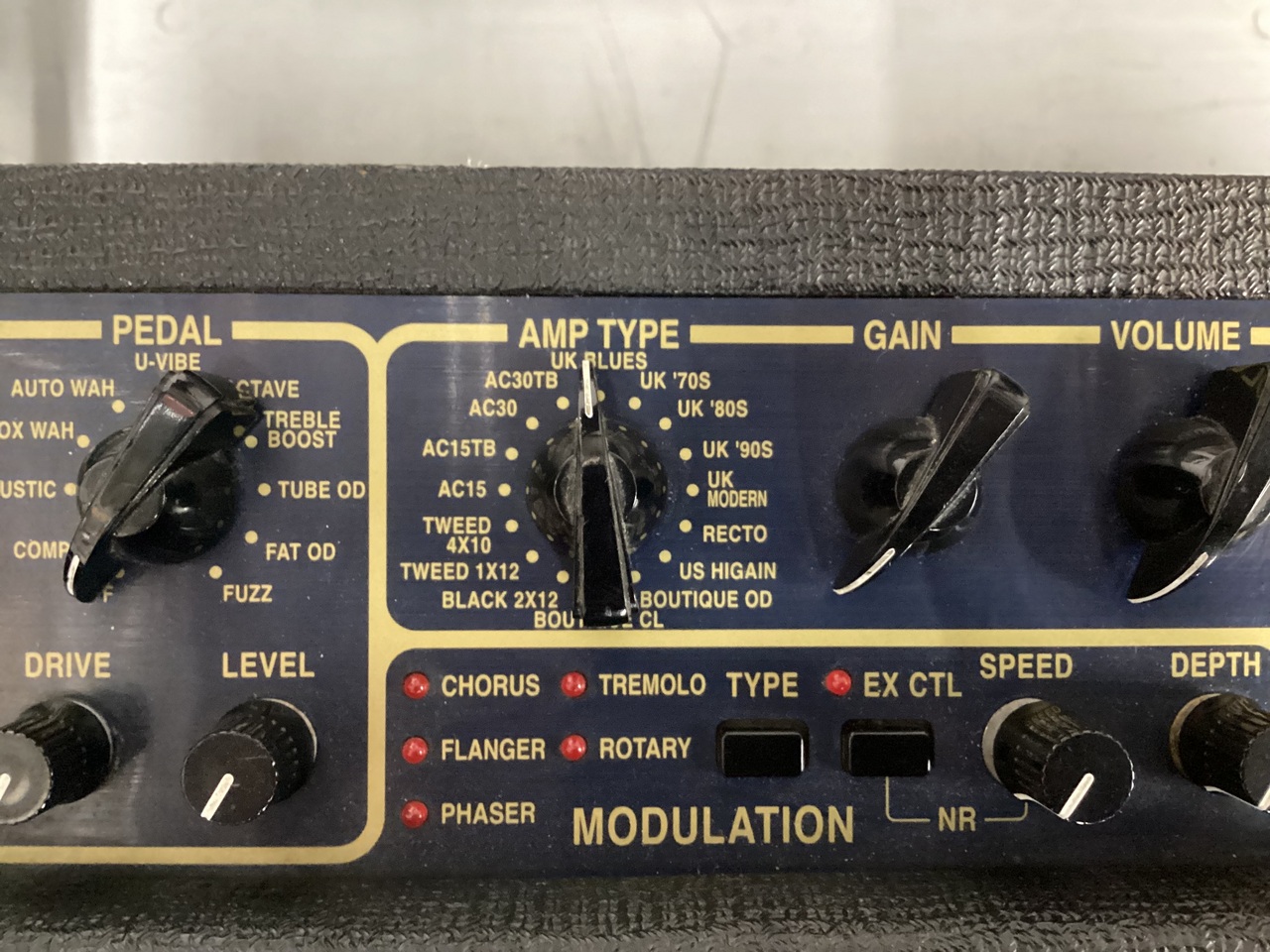 完動品 ギターアンプ VOX valvetronix 福岡市 VOX AD120VT Valvetronix ※現状お渡し（中古）【楽器検索デジマート】