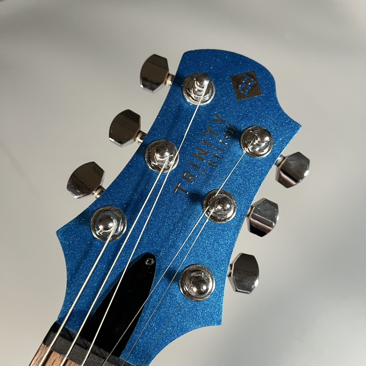 Relish Guitars Trinity 【現物写真/約3.2Kg】【交換用ピックアップ付