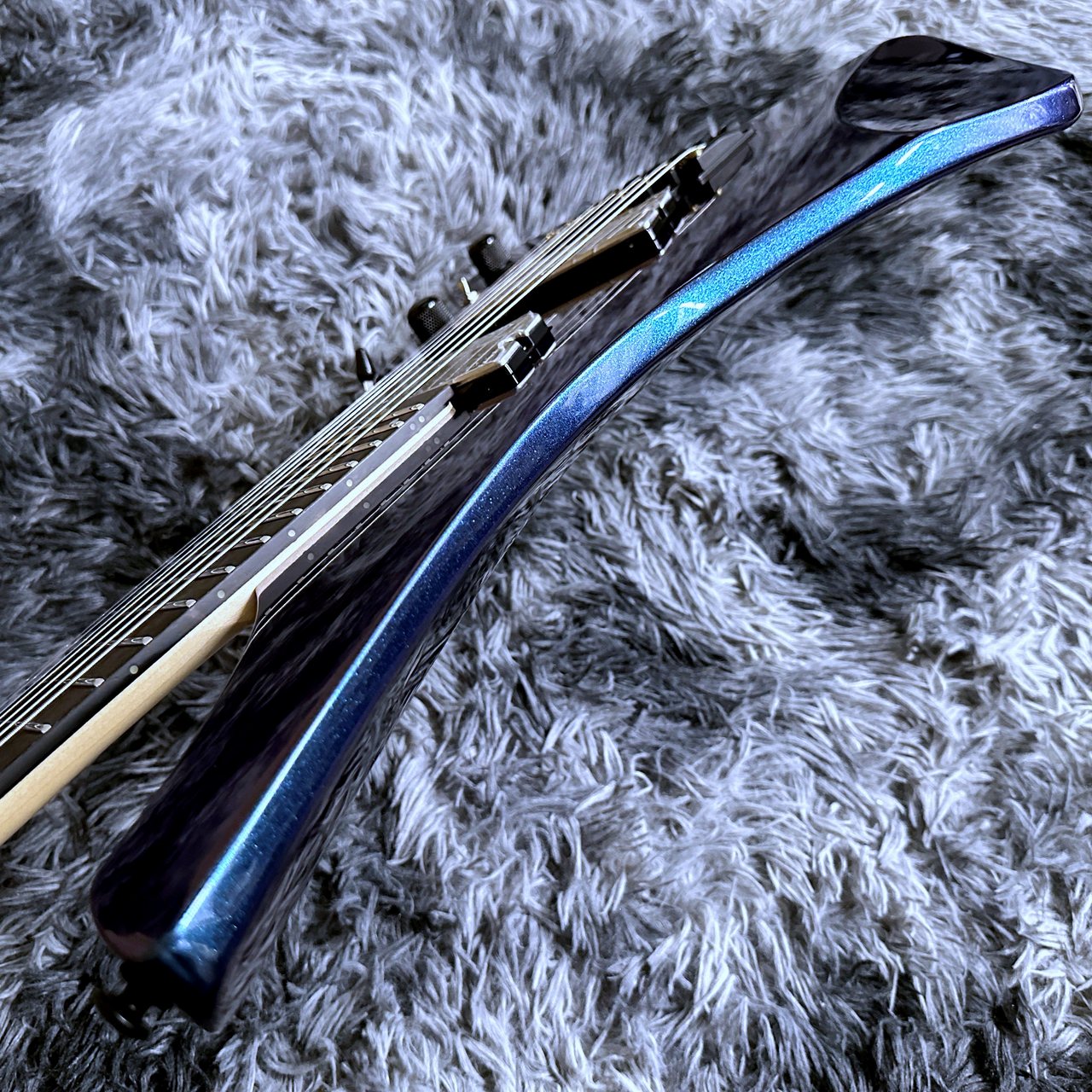Ibanez A527-NSH (Nebula Shift) 