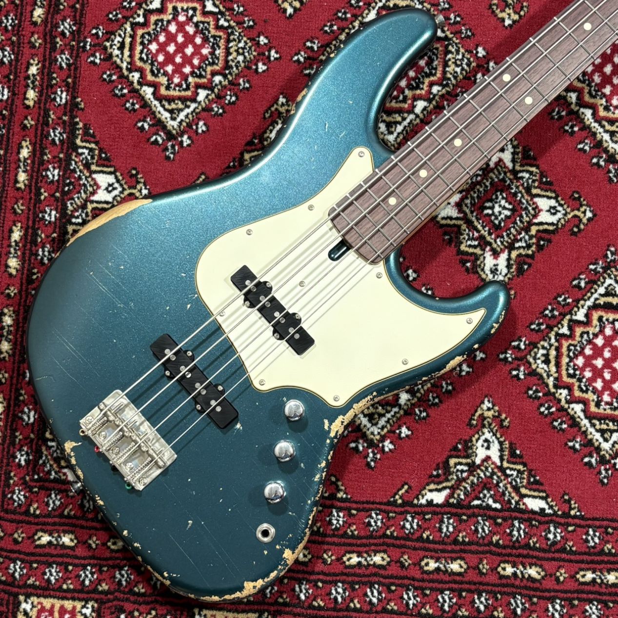 Tsubasa Guitar Workshop Hopper Bass WPG