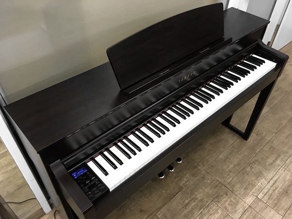 YAMAHA CLP-575（中古）【楽器検索デジマート】