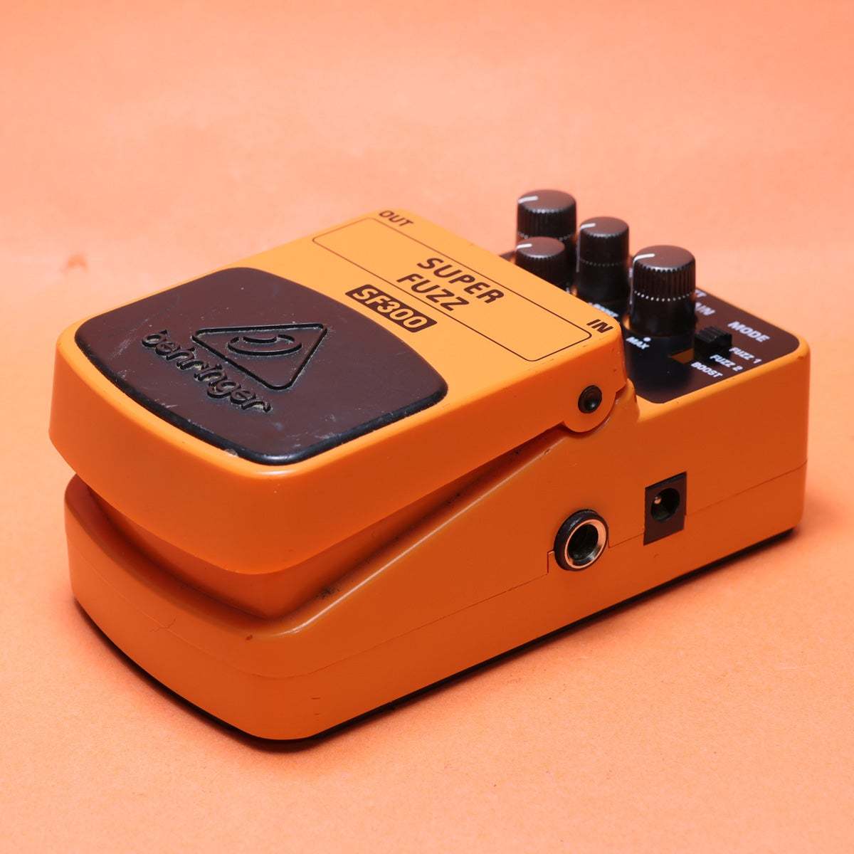 BEHRINGER SF300 Super Fuzz 【福岡店】（中古）【楽器検索デジマート】