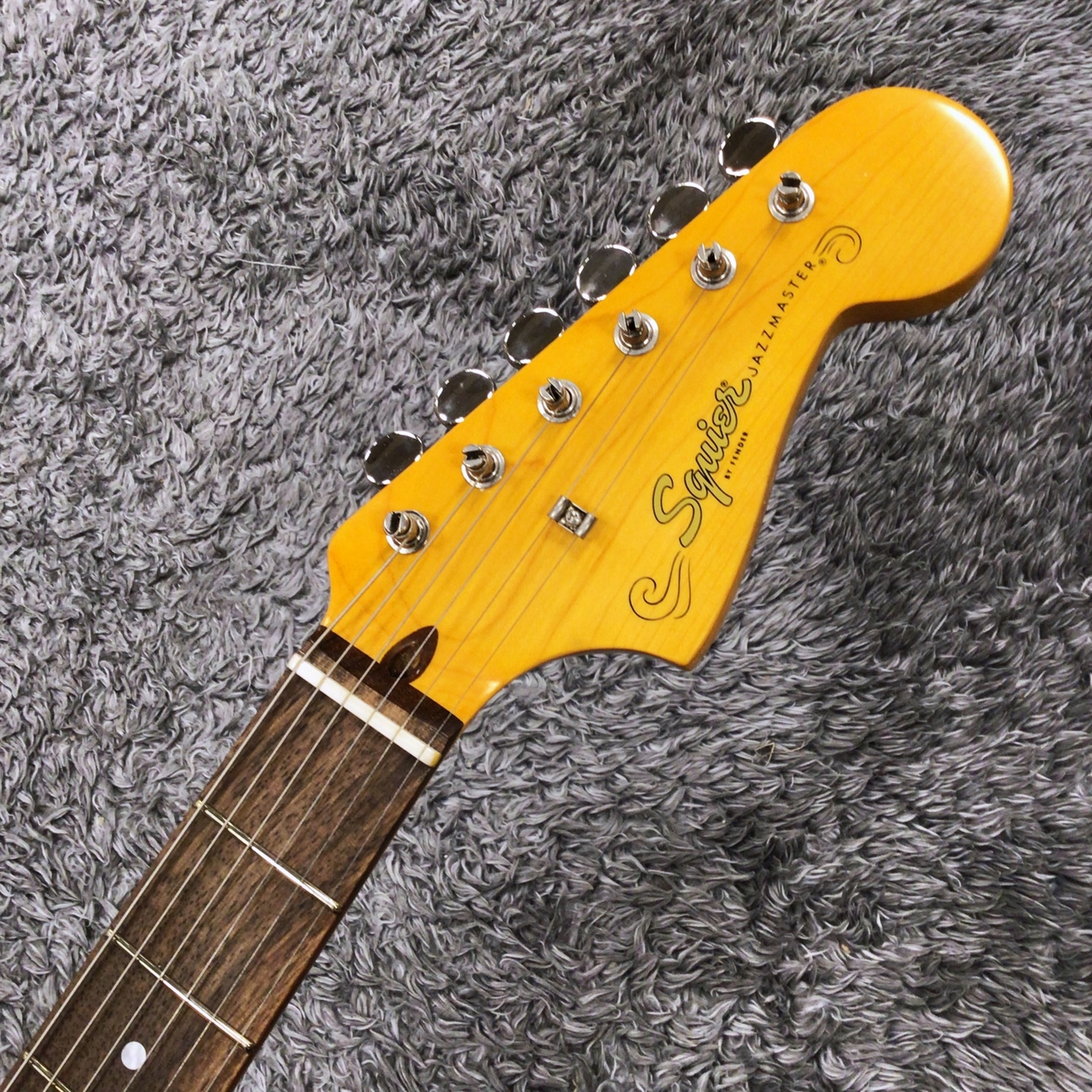 Squier by Fender Classic Vibe '60s Jazzmaster 3-Color Sunburst