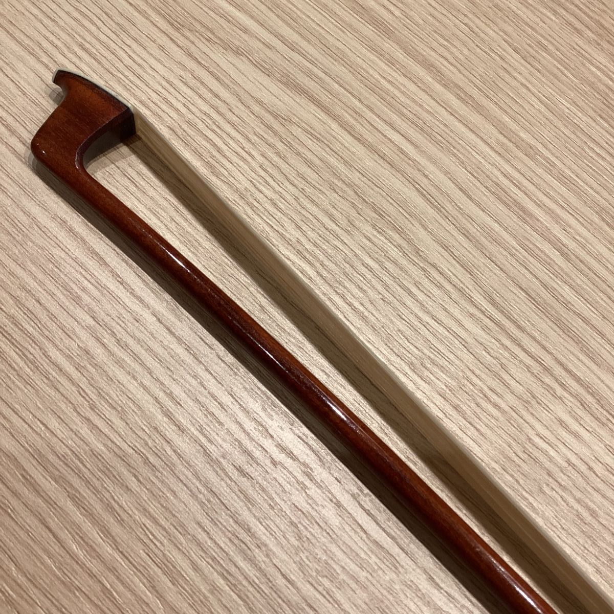 楽器【国産上質弓】 Archet アルシェ バイオリン弓 SA Trad-S 4/4