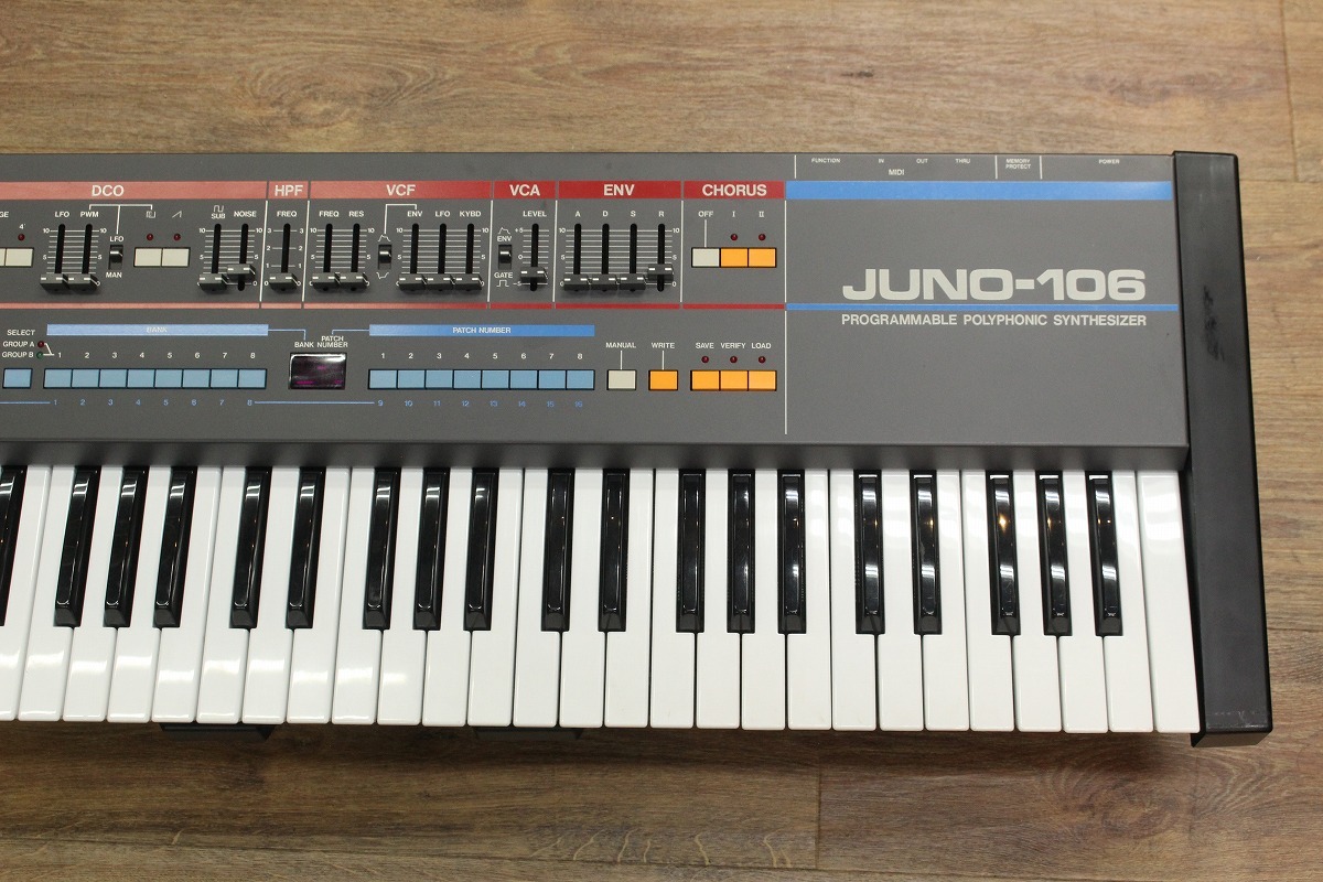 Roland JUNO-106-初期型-