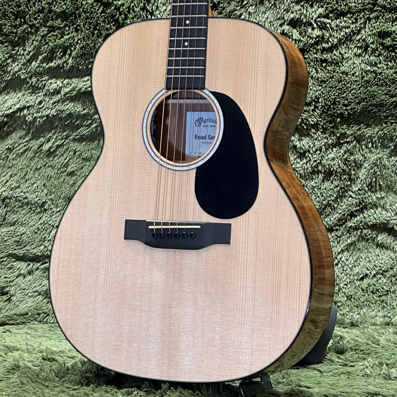 【新品同様】　Martin 000-12E コア（購入前には必ず連絡下さい） 新品同様】 Martin 000-12E コア（購入前には必ず連絡下さい