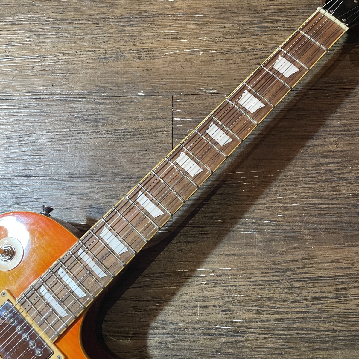 Maison Les Paul Type Electric Guitar（中古/送料無料）【楽器検索