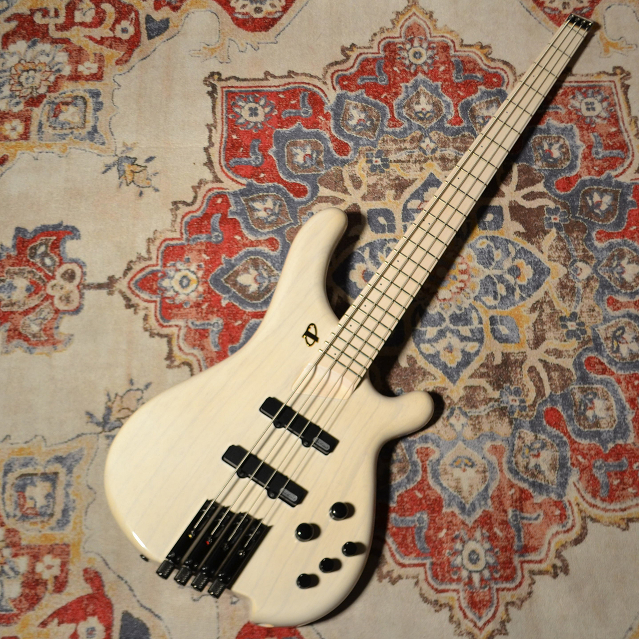 TUNE 4弦 アクティブ ベース TUNE 4弦 アクティブ ベース TUNE 4弦 アクティブ ベース TUNE 4