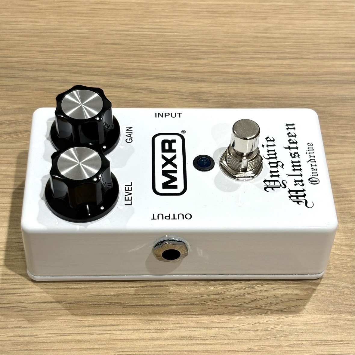 MXRから「Yngwie Malmsteen OVERDRIVE」のホワイトver.登場!
