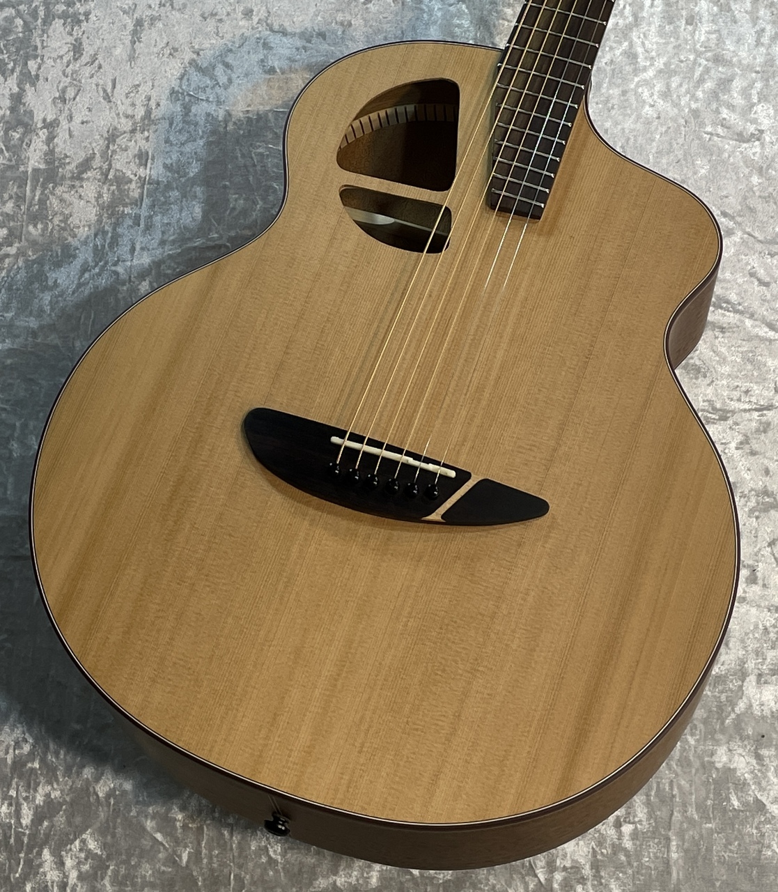 L.Luthier Le light ST【現物写真】【サイドポート搭載モデル】（新品