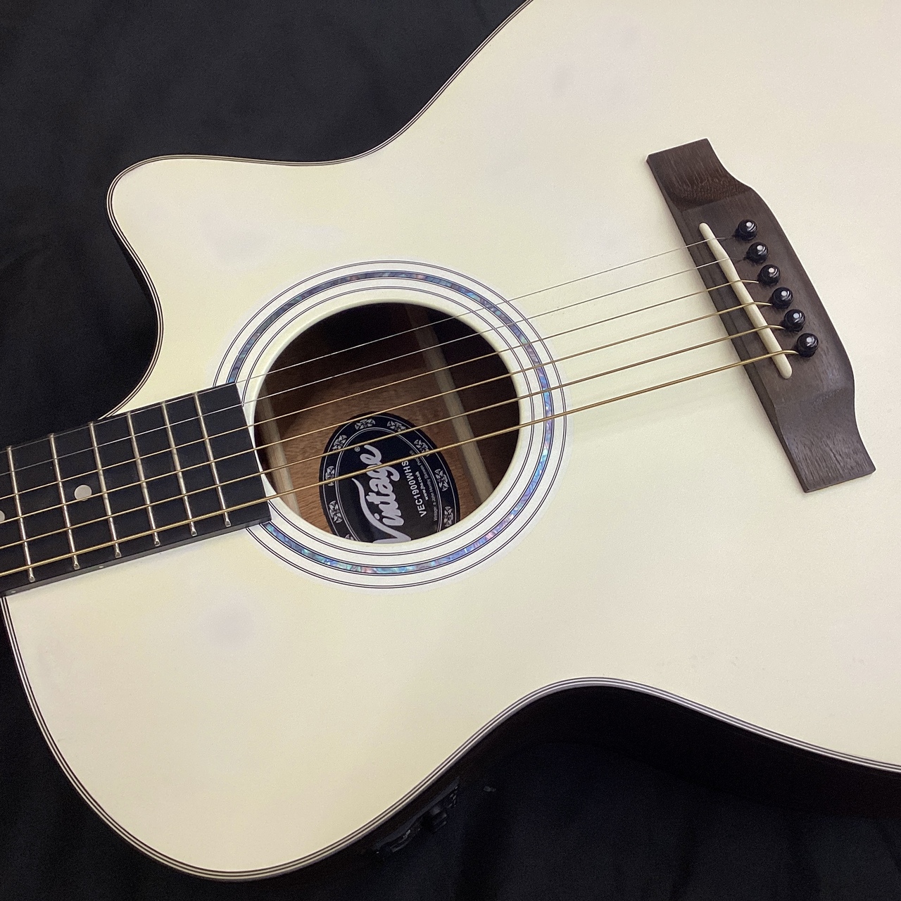 Vintage VEC1900/WHS(ヴィンテージ アコースティックギター エレアコ