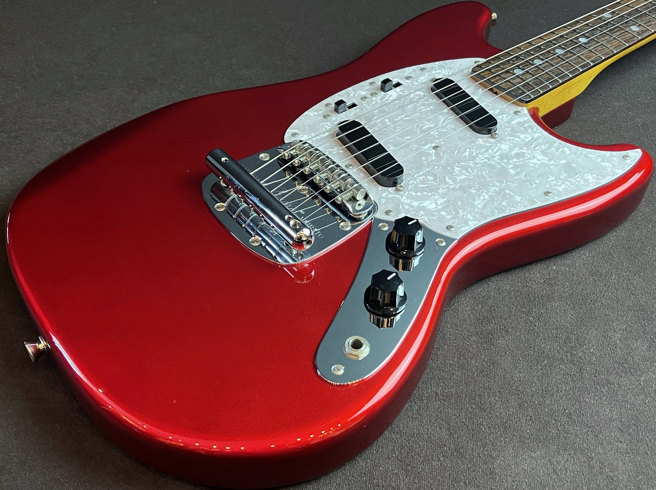 Fender Japan MG69/MH OCR（中古）【楽器検索デジマート】
