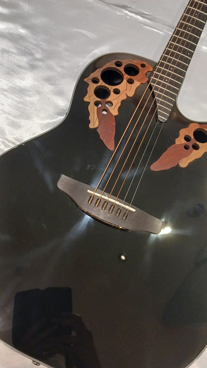 Ovation CE44-5-G BLK(ブラック)