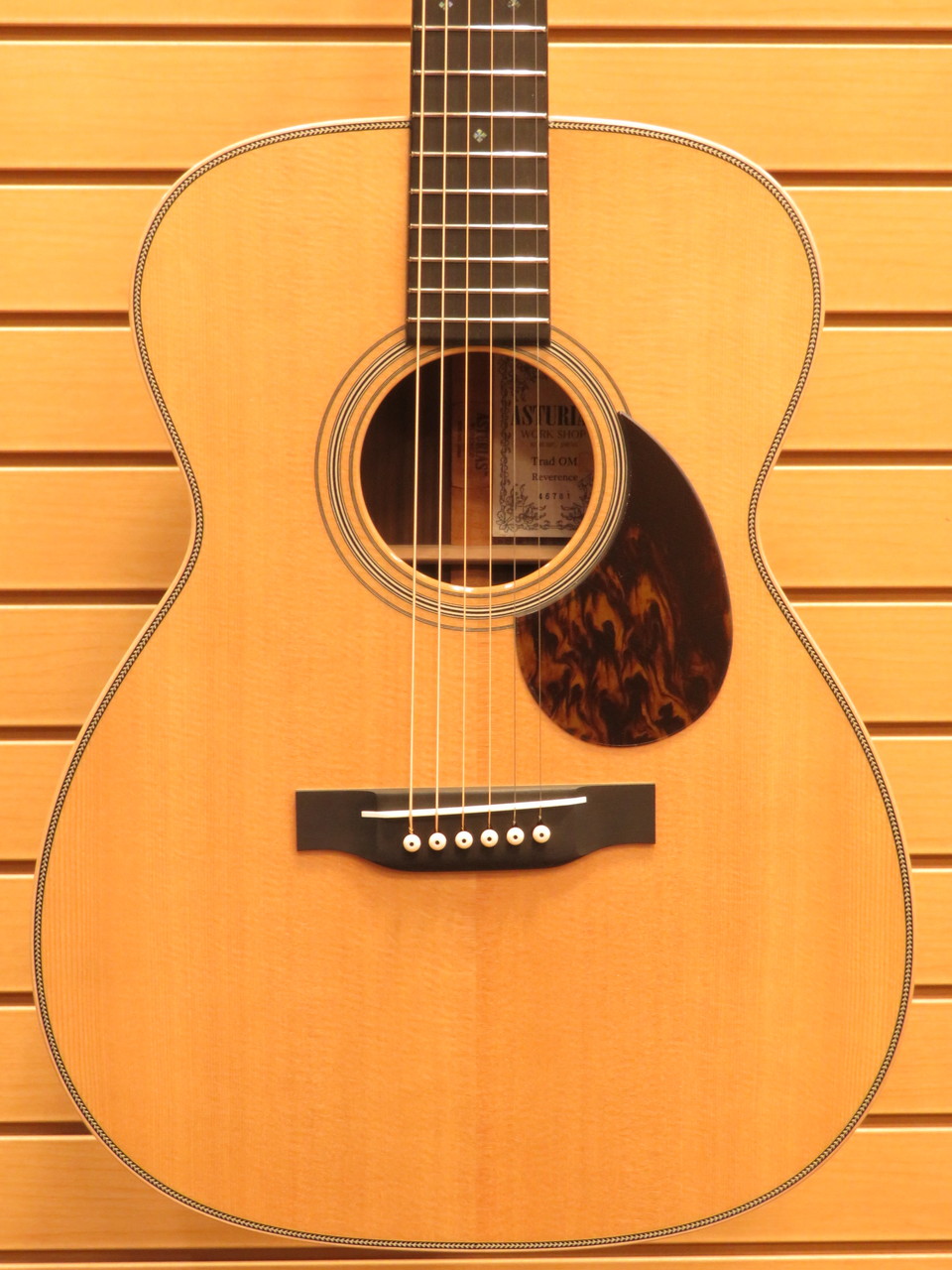 ASTURIAS TRAD OM Reverence（新品/送料無料）【楽器検索デジマート】