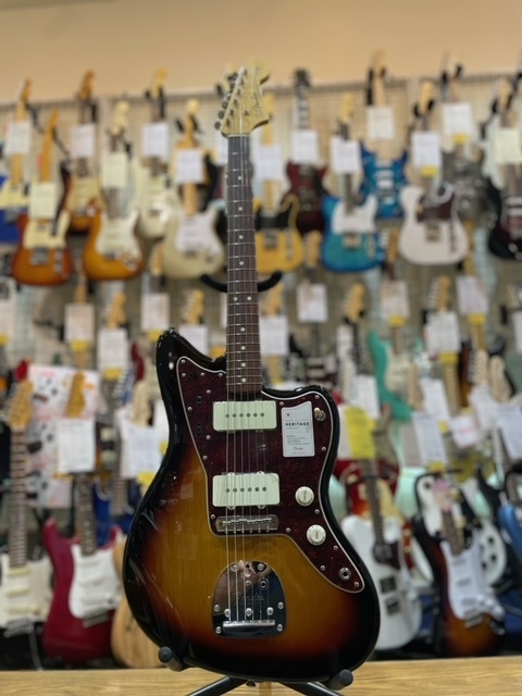 HERITAGE 60s JAZZMASTER RW 3TS 部品保証書バック 楽天市場】fender made in japan heritage 60s jazzmasterの通販