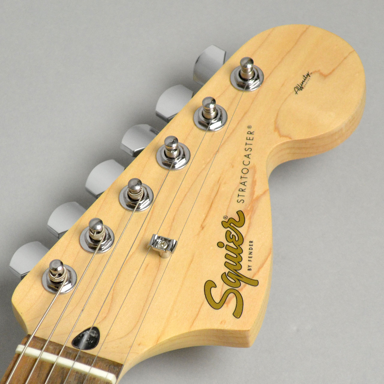 送料込み Squire Affinity Series Stratocaster