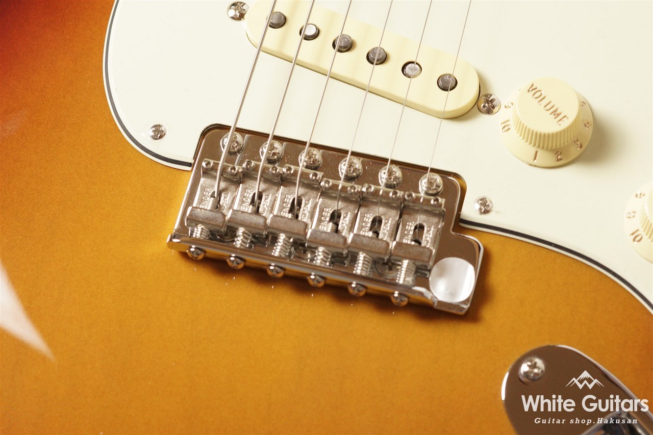 Fender American Vintage II 1961 Stratocaster - 3-Color