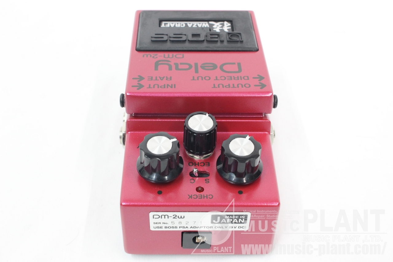 ジャンク】BOSS DM-2W waza craft Pedal de Delay Boss Waza Craft