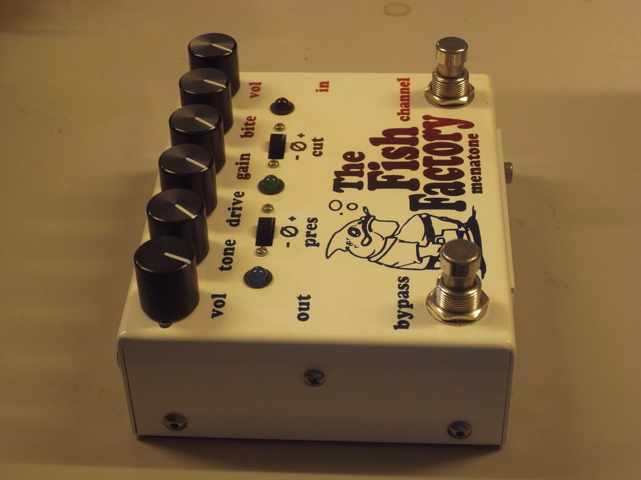 Menatone The Fish Factory（中古）【楽器検索デジマート】