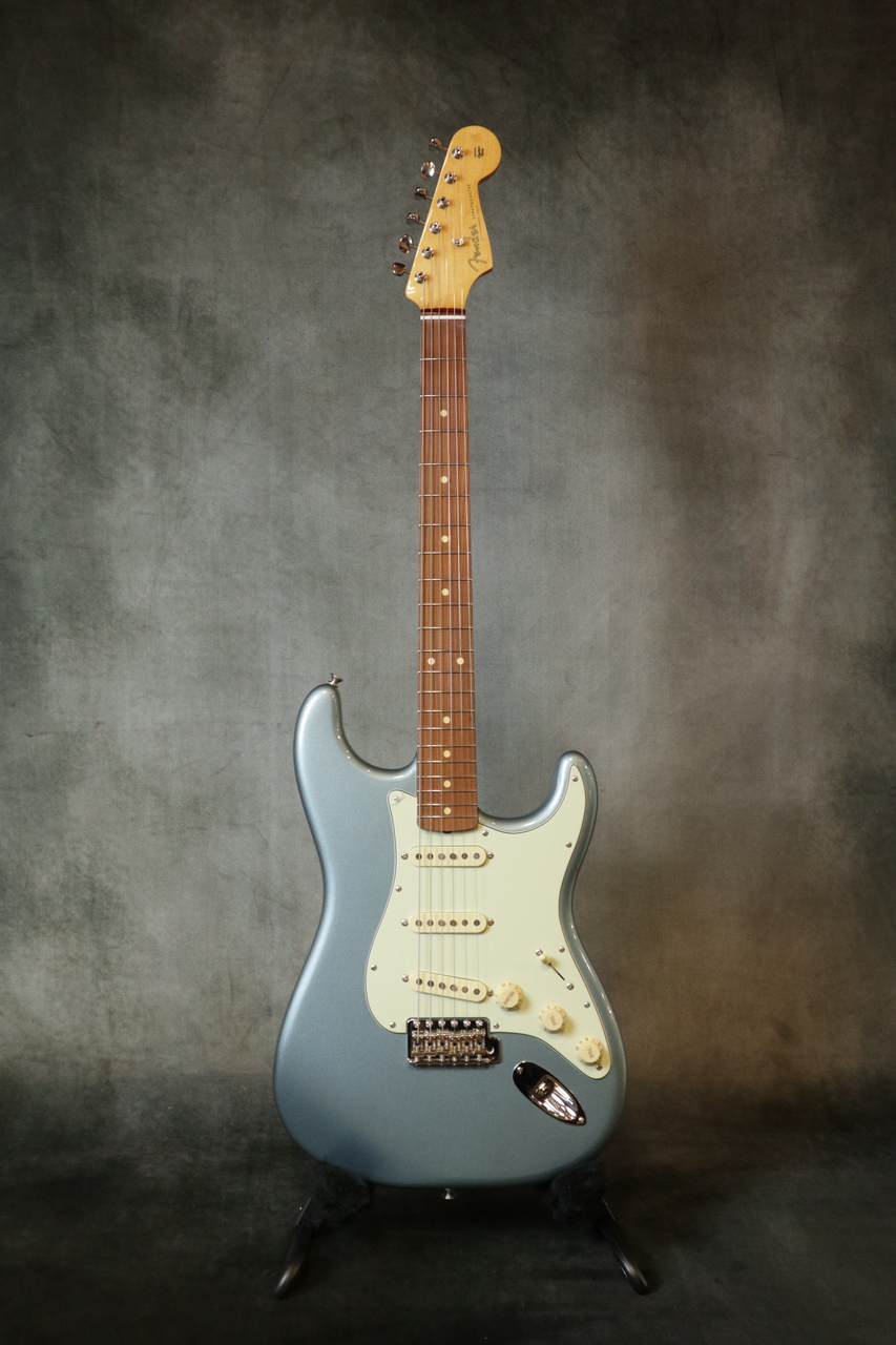 Fender Vintera '60s Stratocaster Ice Blue Metallic（新品/送料無料