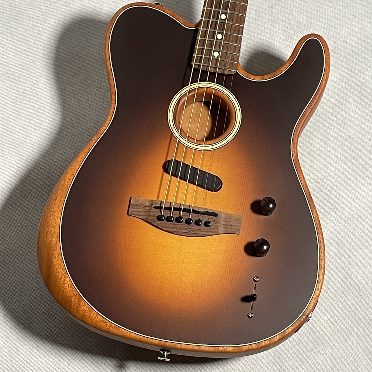 新同品Fender Acoustasonic Player Telecaster - 楽器/器材