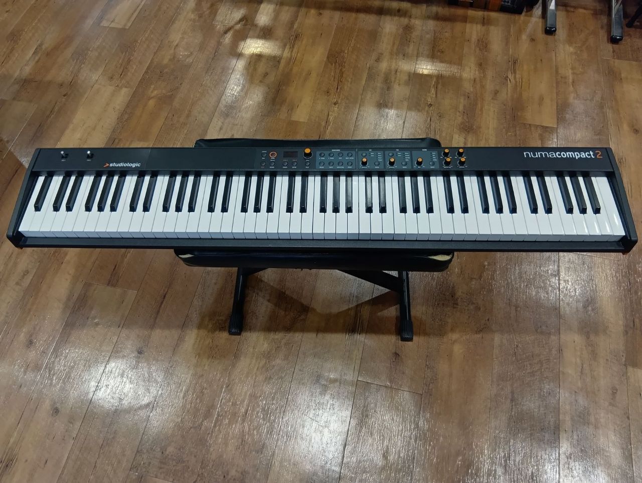 Studiologic Numa Compact 2（中古/送料無料）【楽器検索デジマート】