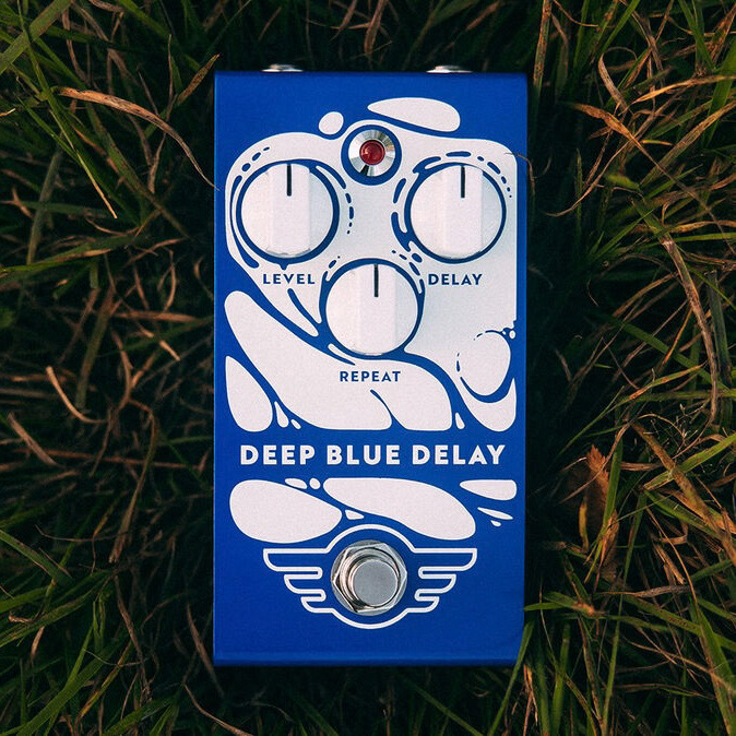 MAD PROFESSOR Deep Blue Delay Handwired 【フィンランド製ハンド